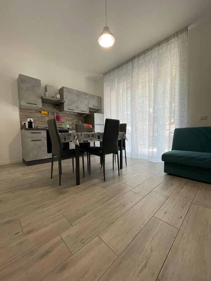 Residenza Gasparoni Di Guidi Eleonora Apartment Верона Екстериор снимка